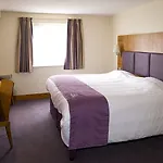 Hotel Premier Inn Watfor Central